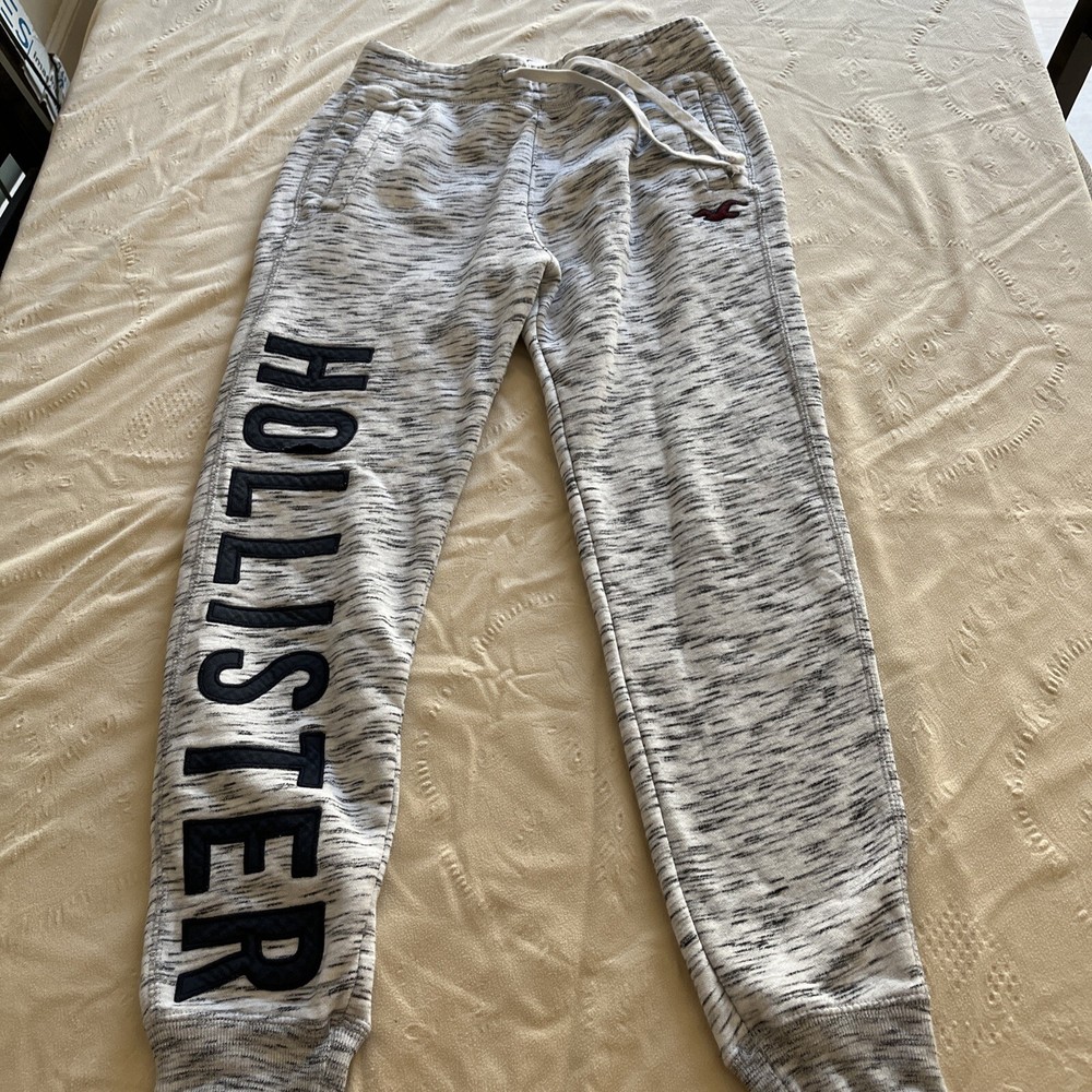 Hollister Pants Size XS Joggers Sweatpants White With Black And Grey Stripes