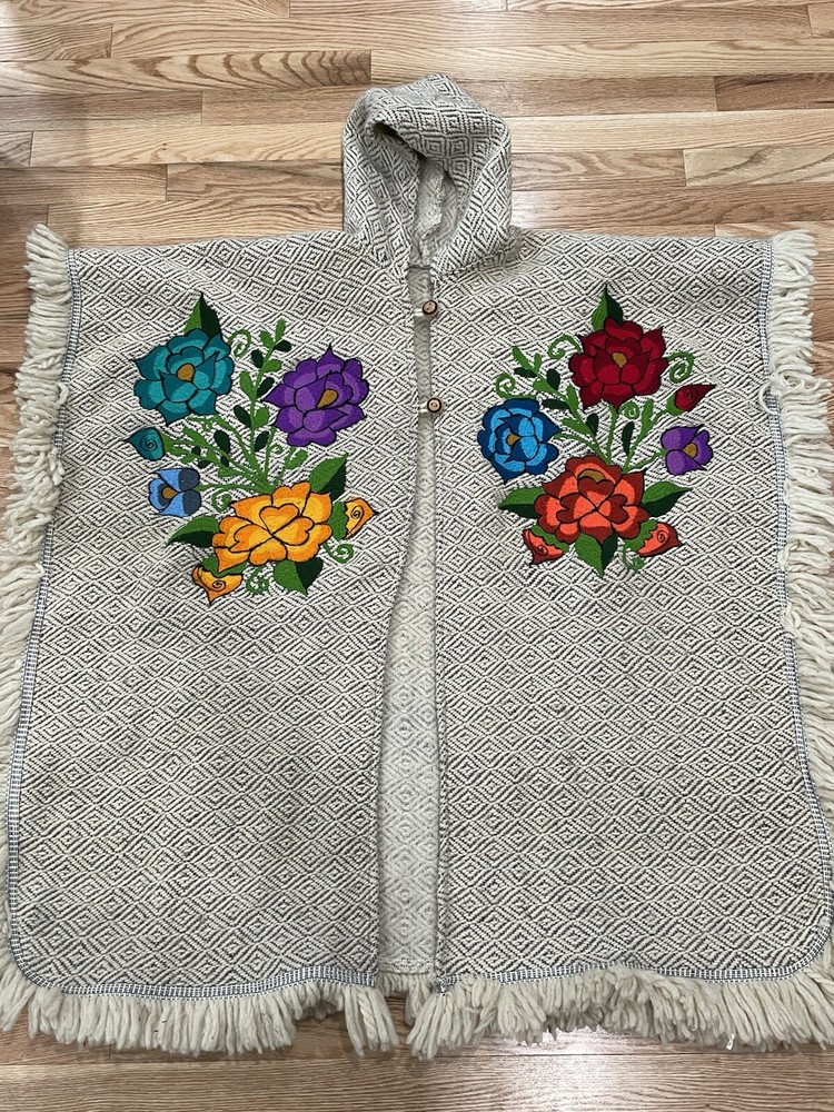 Hooded Poncho Cape Embroidered Floral Women One Sz Made In Mexico