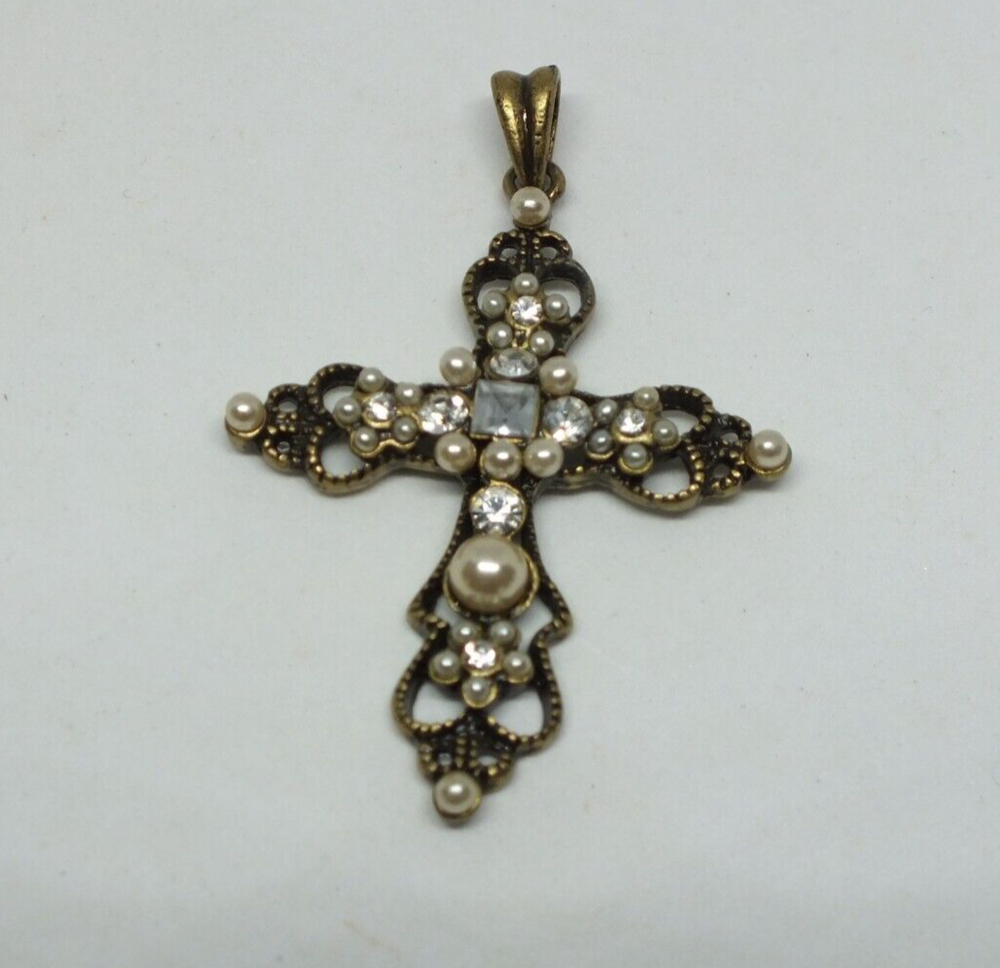 Beautiful Pendant Gold Tone Cross Clear Rhinestones Faux Pearls 1 3/4x1 1/2