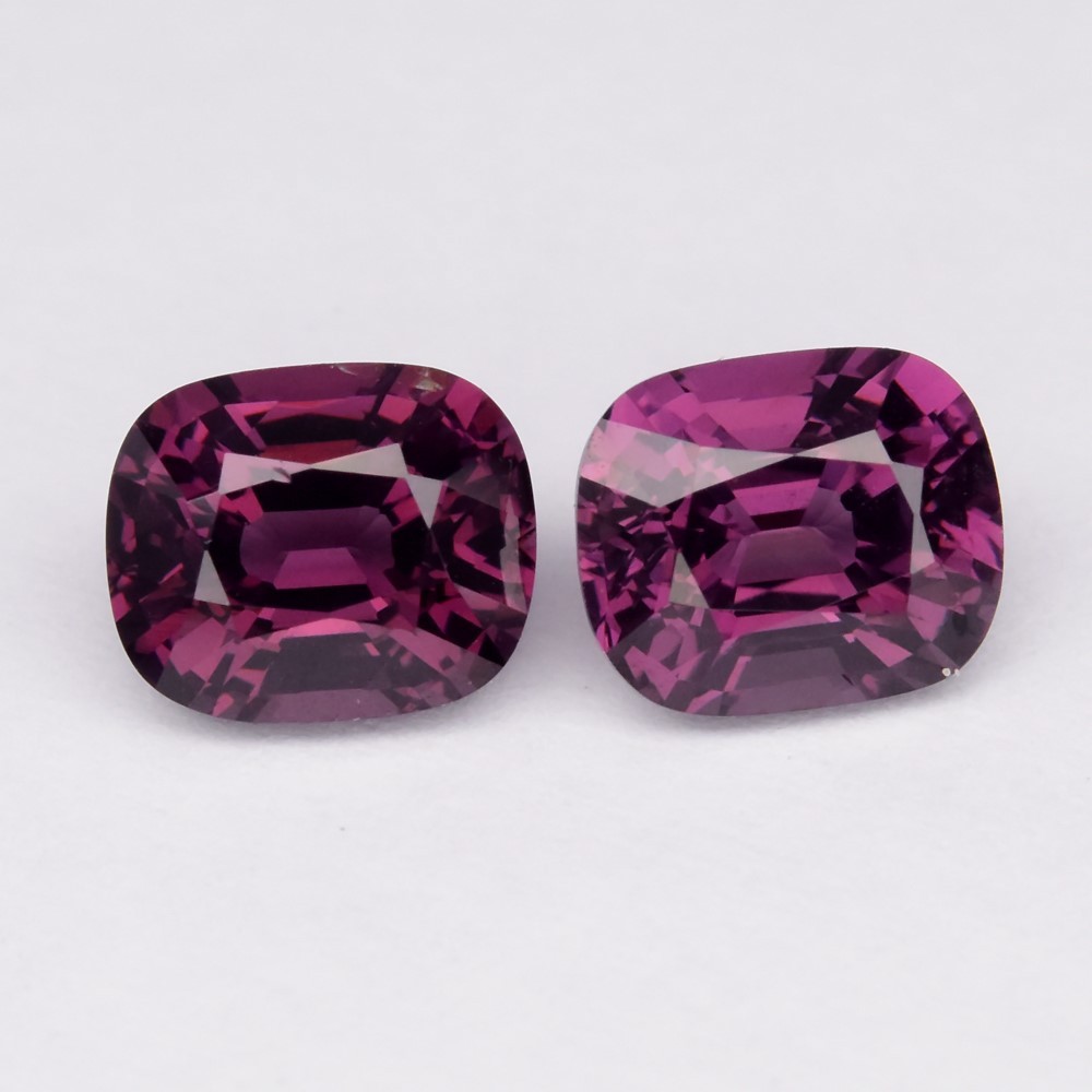💎 Pair 2pcs/3.13ct t.w VVS Cushion Natural Plum Purple Spinel - Burma Gems