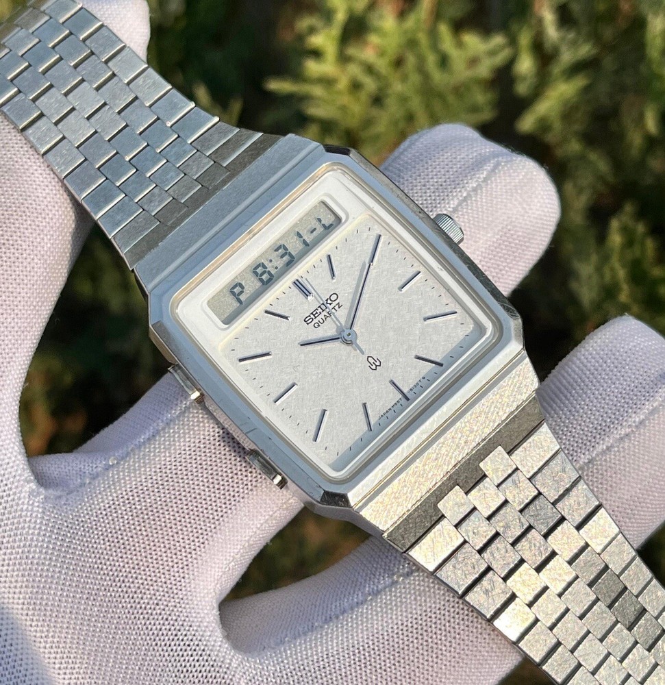 Vintage Seiko Ana-Digi Frosted Japan Mens Quartz Watch H557-5080