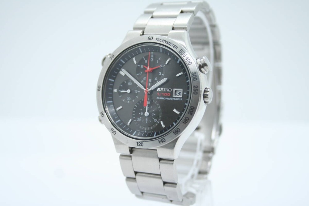 Seiko 1/100 Chronograph 10 Bar Water Resistant Quartz Date Black Mens Watch 7T52-6A30