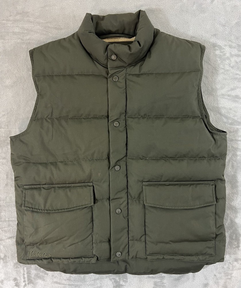 Cabelas Sherpa-Lined Goose Down Puffer Vest for Men in Olive Green