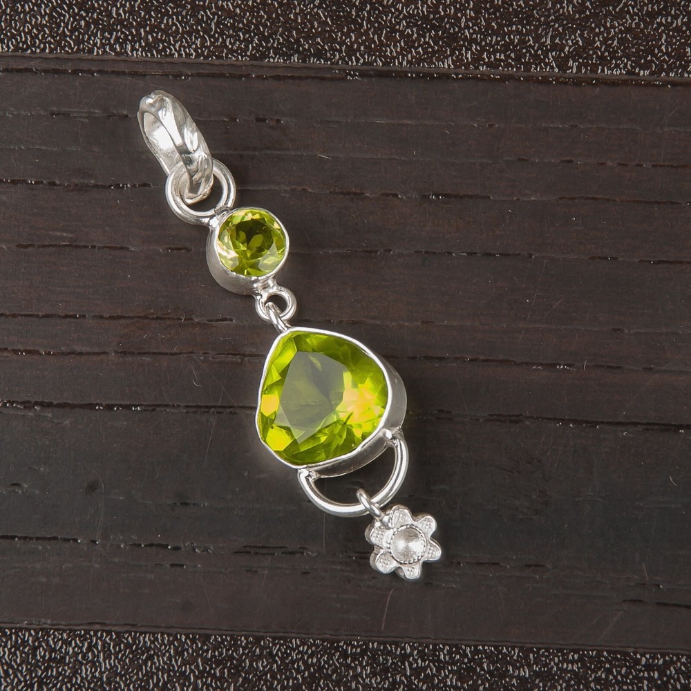 August Birth HEART PERIDOT Daughter Wedding Pendant Jewelry 925 Sterling Silver