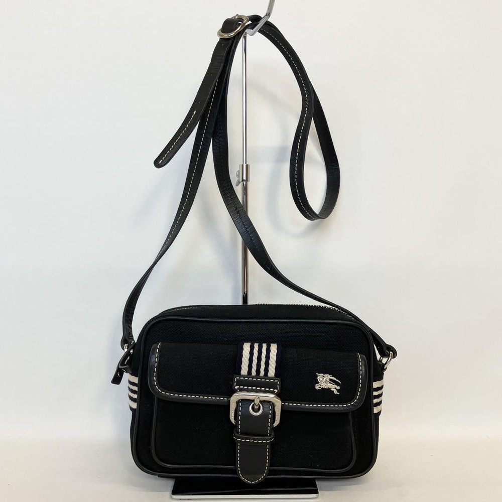Burberry Shoulder Bag Leather Black Authentic F1113633