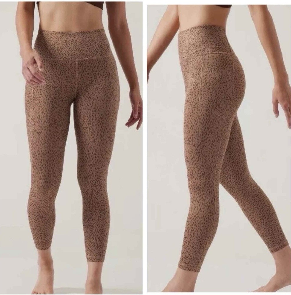 ATHLETA Salutation Stash Pocket II Animal Print 7/8 Yoga Leggings Small