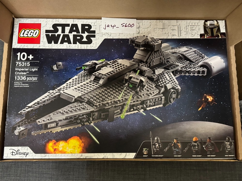 LEGO Star Wars: Imperial Light Cruiser 75315 - Retired- New Sealed