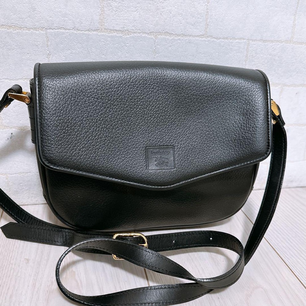 Burberry Shoulder Bag Nova Check Leather Black Authentic F1113614