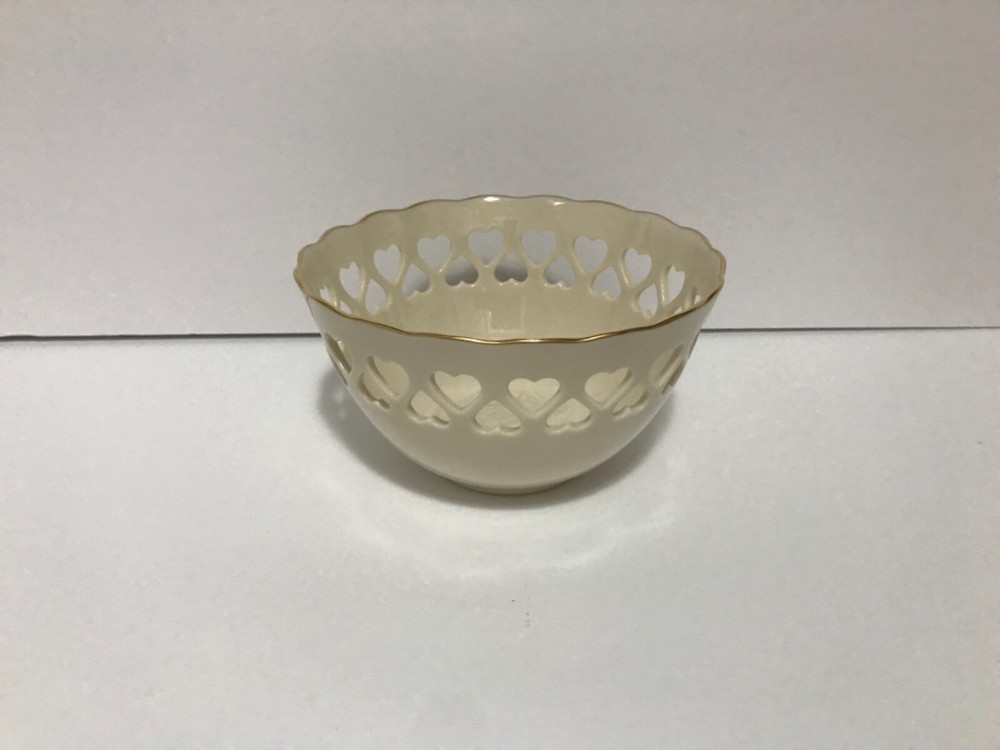Lenox 5.5-Inch Heart Cut-Out Candy Dish Elegant Design