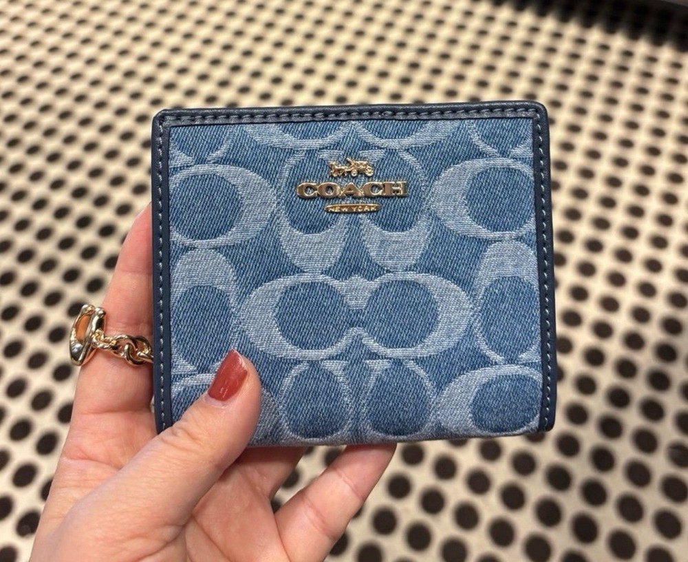 NWT Coach Snap Wallet In Signature Denim cdl51