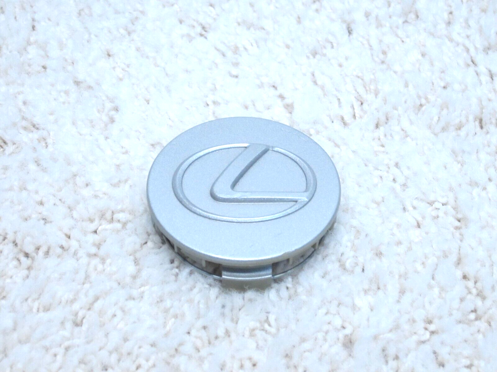 1992 - 1994 LEXUS SC SERIES OEM ALLOY WHEEL SILVER CENTER CAP 74135 #2F-1