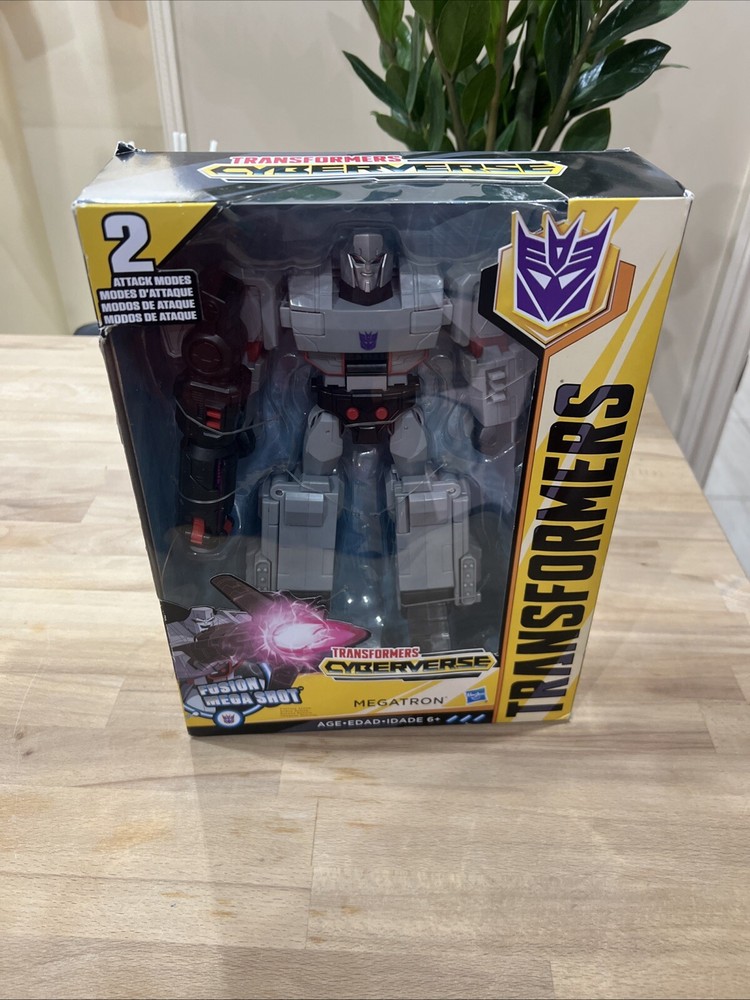 Hasbro Transformers Toys Cyberverse Action Attackers Ultimate Class Megatron...