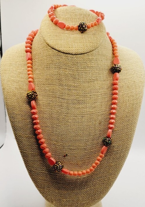 Coral Beaded Necklace & Stretch Bracelet Set Art Deco