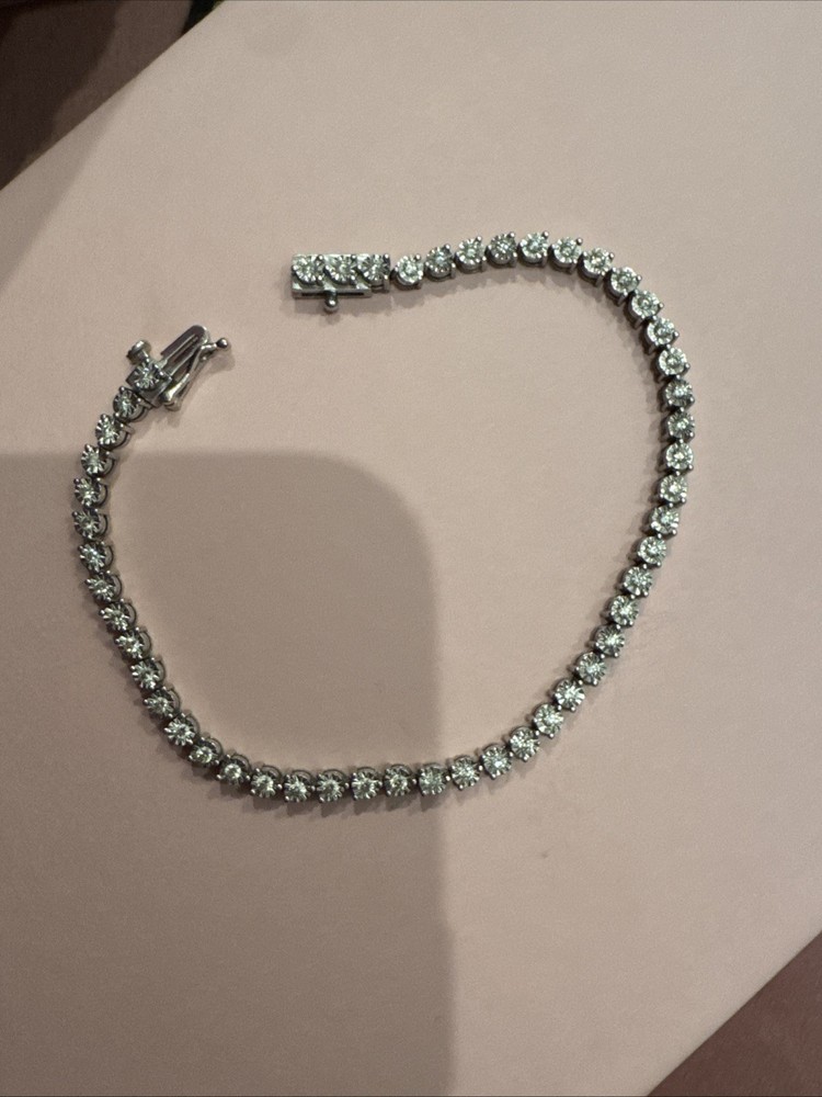 diamond tennis bracelet 14 kt white gold