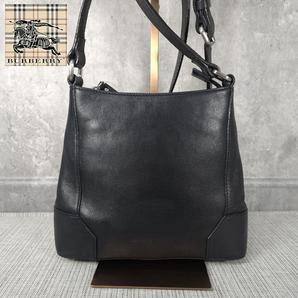 Burberry Shoulder Bag Nova Check Leather Black Authentic F1205333