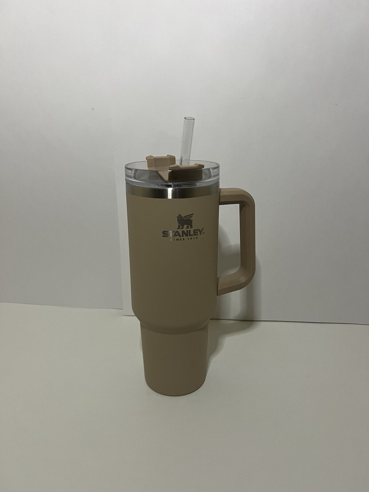*NEW* Stanley Adventure Quencher Travel Tumbler Driftwood 40 Oz
