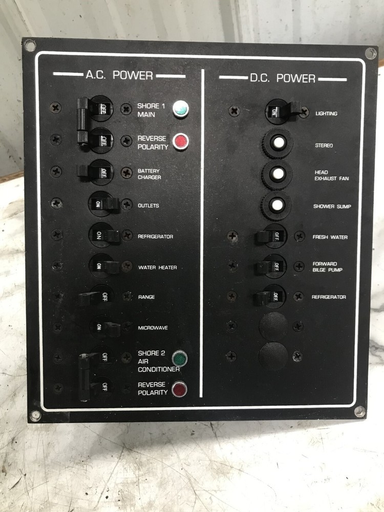 Four Winns 278 Vista Boat DC & AC shore power breaker switch control panel board