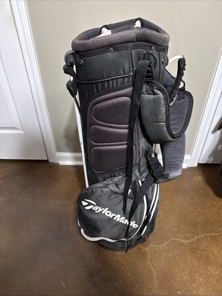 TaylorMade Golf Stand Bag with Lightweight Design