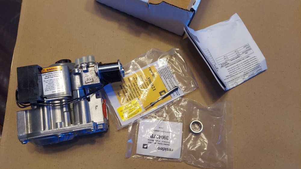 Honeywell Resideo VR8205Q2795T Dual Valve Gas Control Direct Ignition System