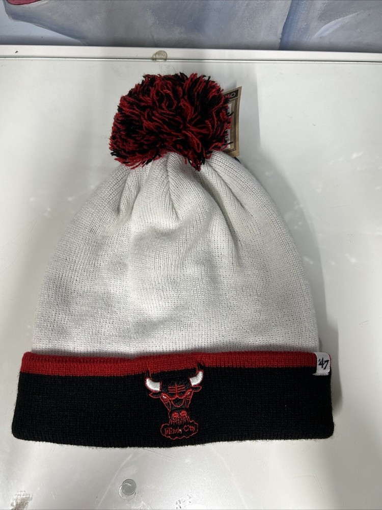 Chicago Bulls `47 Brand White/Red Breakaway Cuff Knit Beanie