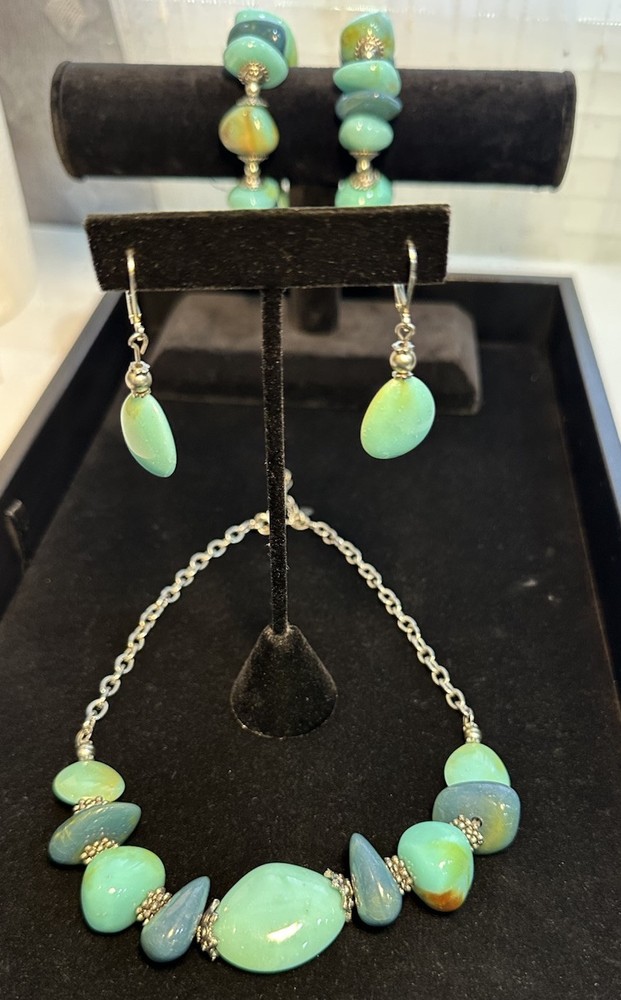 Park Lane Lauren Necklace 2 Bracelets & earrings Silver tone Faux Turquoise 4pcs