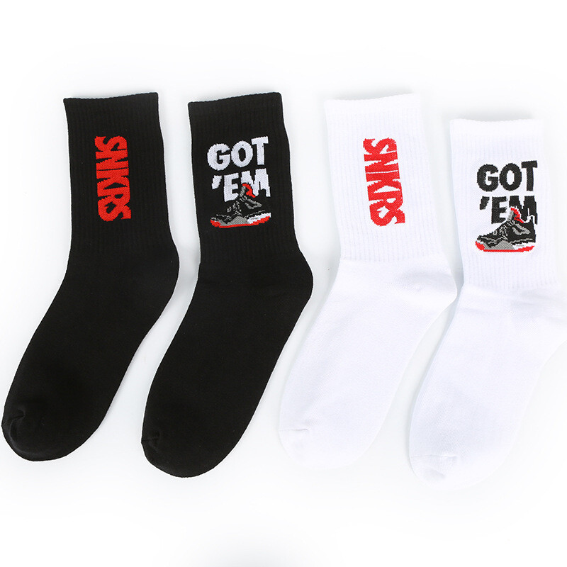 2 Pairs Socks Mens Womens GET'ME Streetwear Comfort Crew Socks Athletic Socks