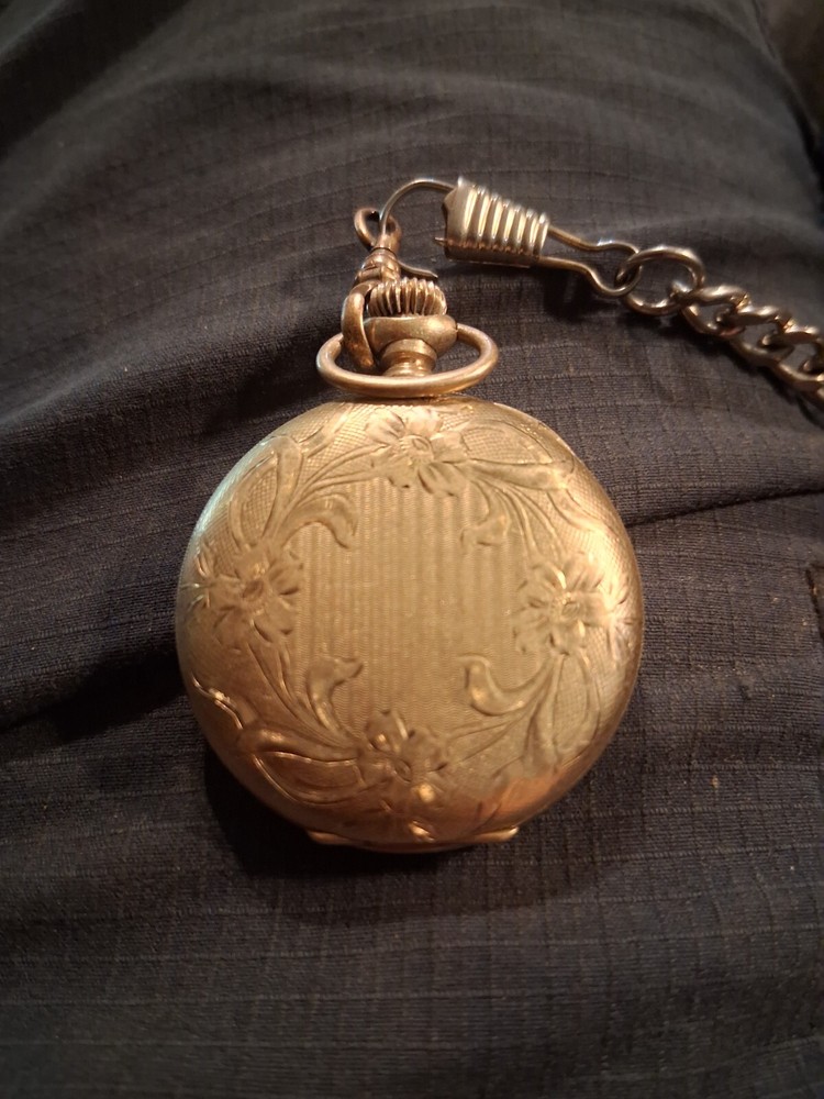 Illinois  Pocket watch gold filled hunter case 15 jewel just serviced