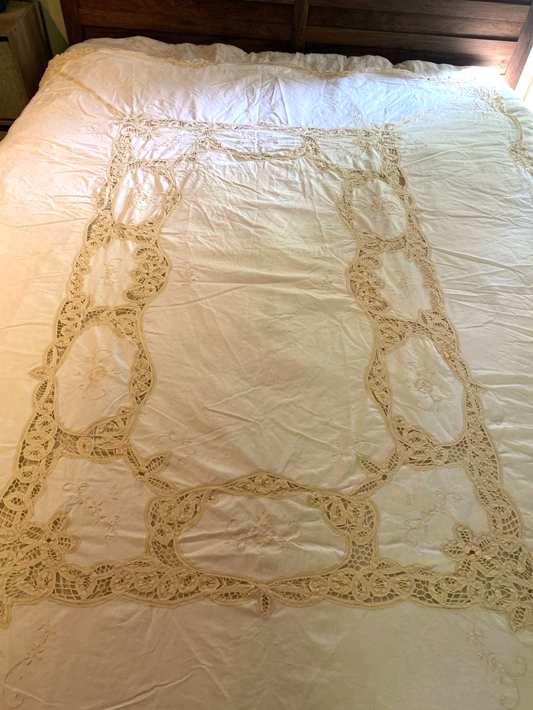 Vintage Battenberg Lace and Floral Embroidered Cotton Tablecloth Cream Shabby