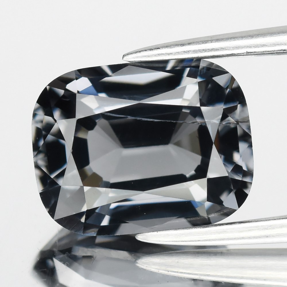 💎 2.57ct 9x7mm VS Cushion Natural Titanium Spinel - Burma Gemstone