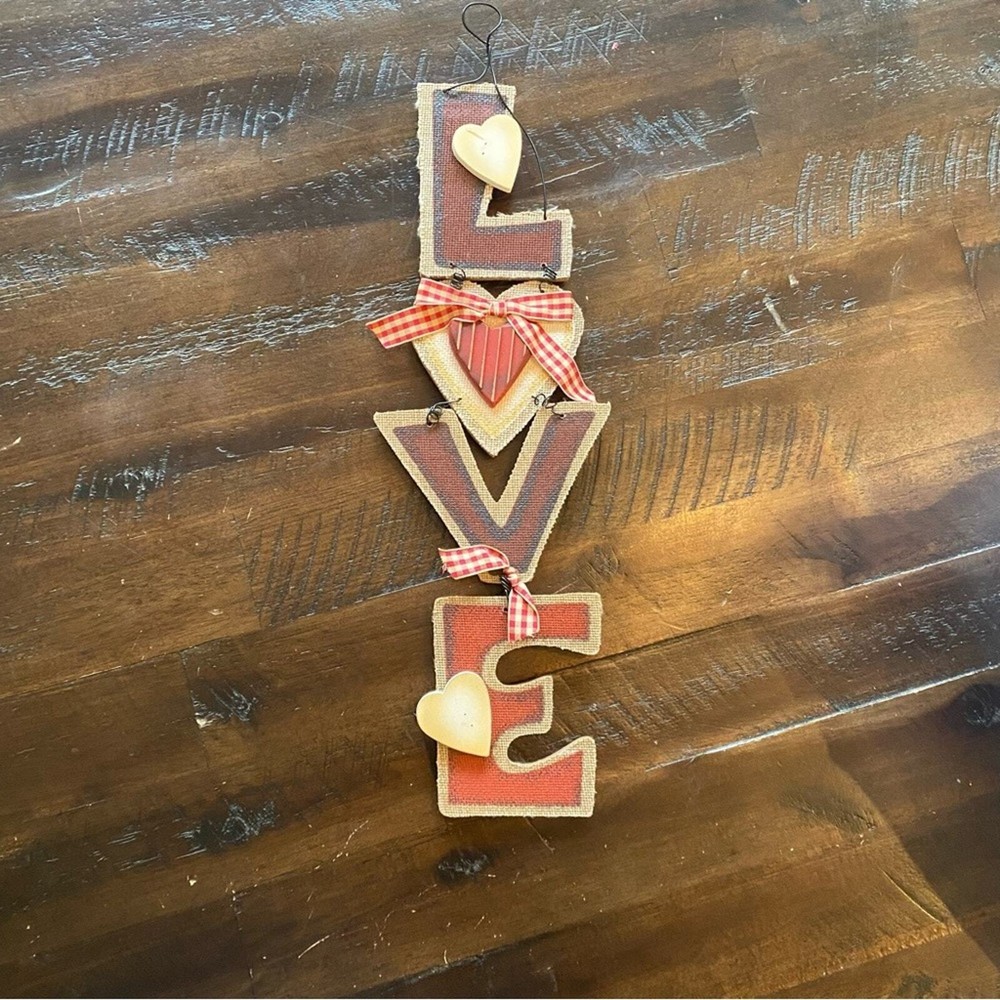 New Hobby Lobby Wood Rustic Burlap Valentine LOVE Wall Hanging Decoration