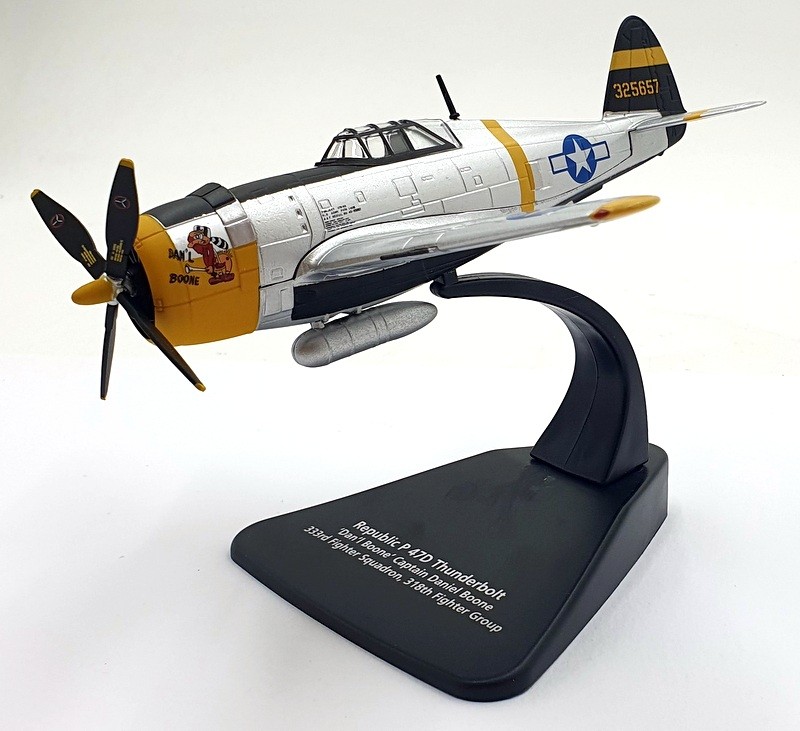 Oxford 1/72 Scale AC117 P47 Thunderbolt 333rd FS/318G Capt. Boone