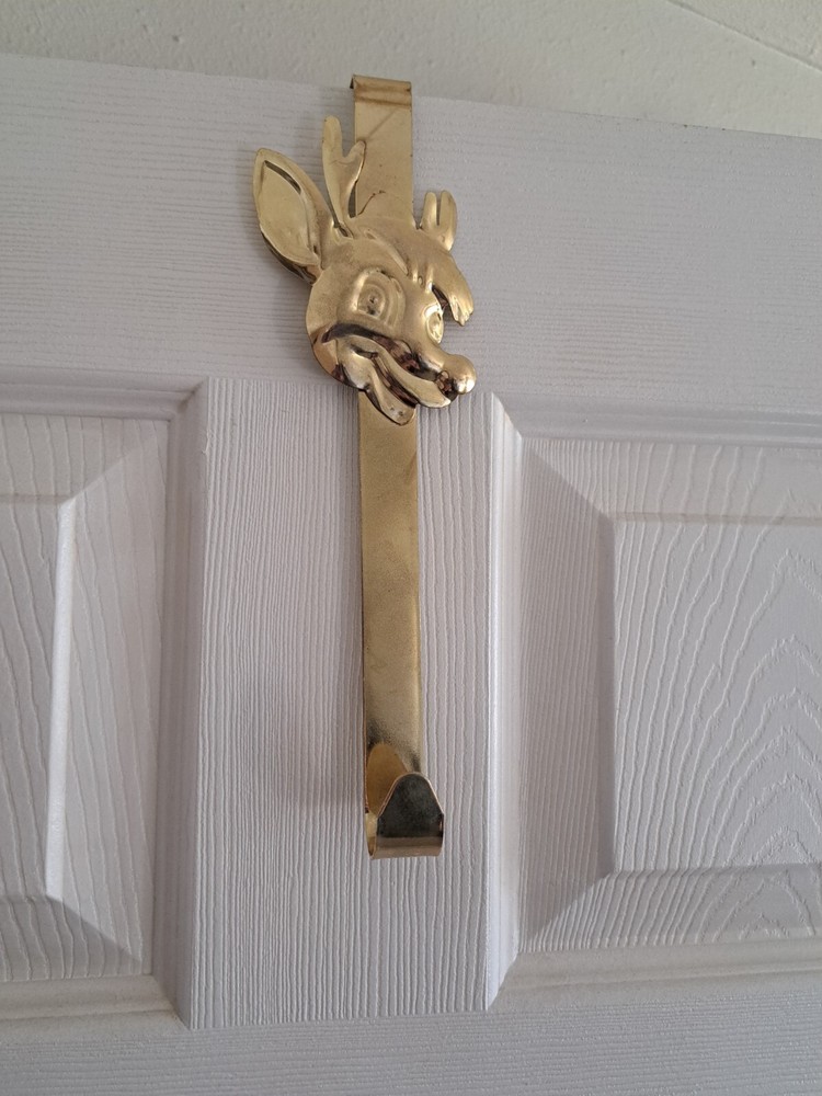 Vintage Brass Rudolph Wreath Holder for Holiday Decor
