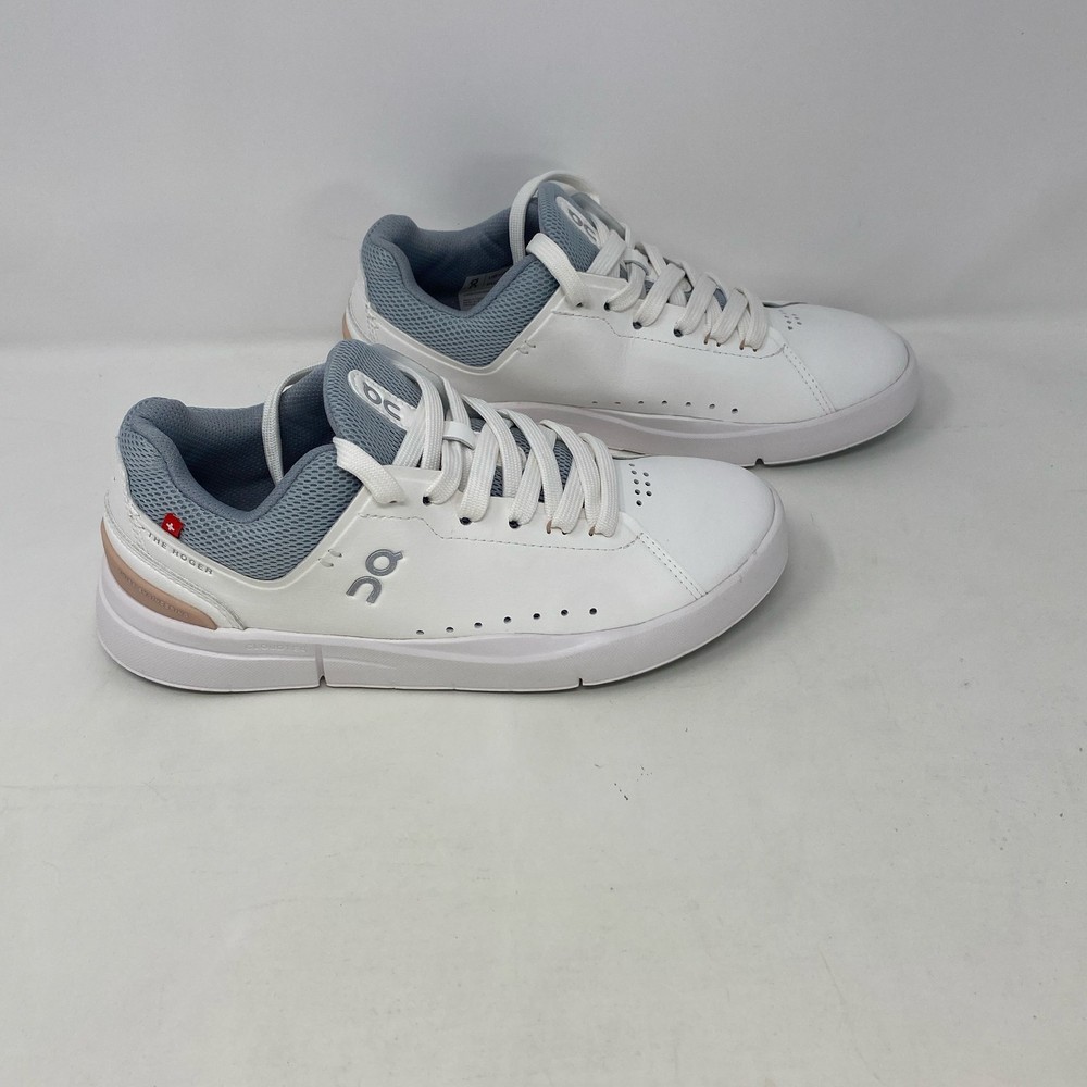 ON Women’s THE ROGER Advantage Sneakers White/Rose - US 5