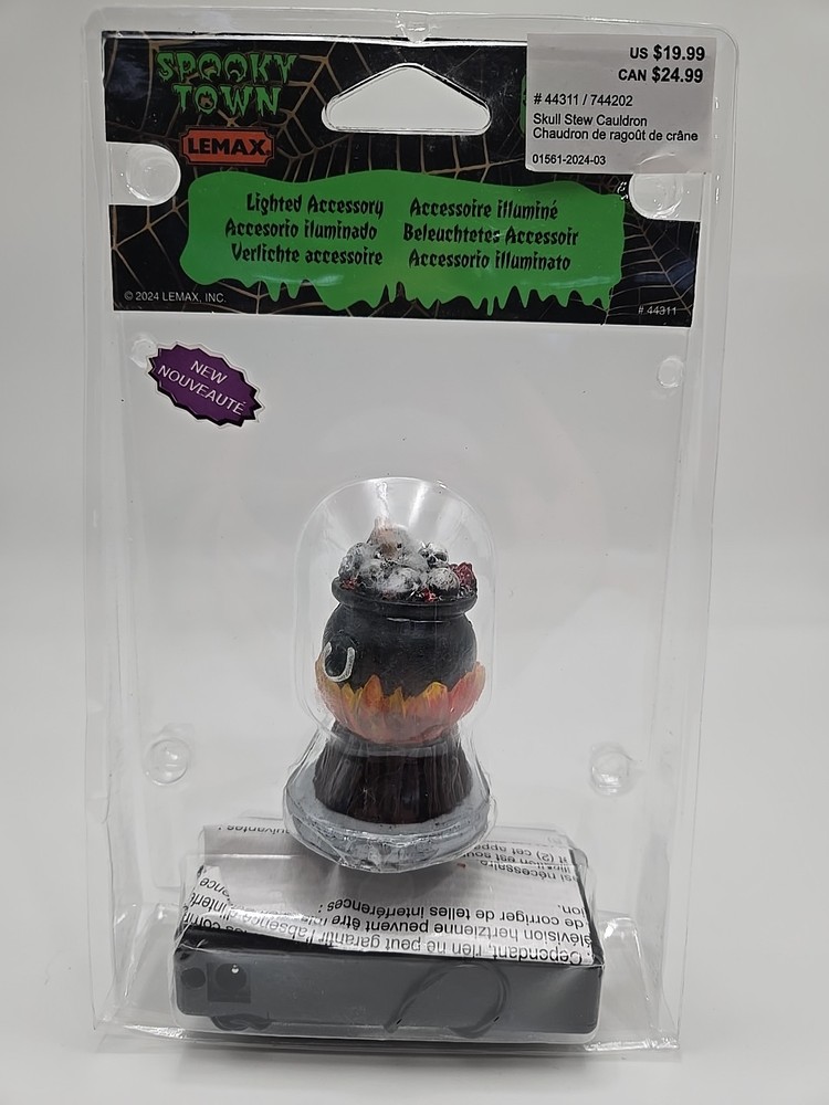 Lemax Halloween Spooky Town Lighted Skull Stew Cauldron with Glow Effect