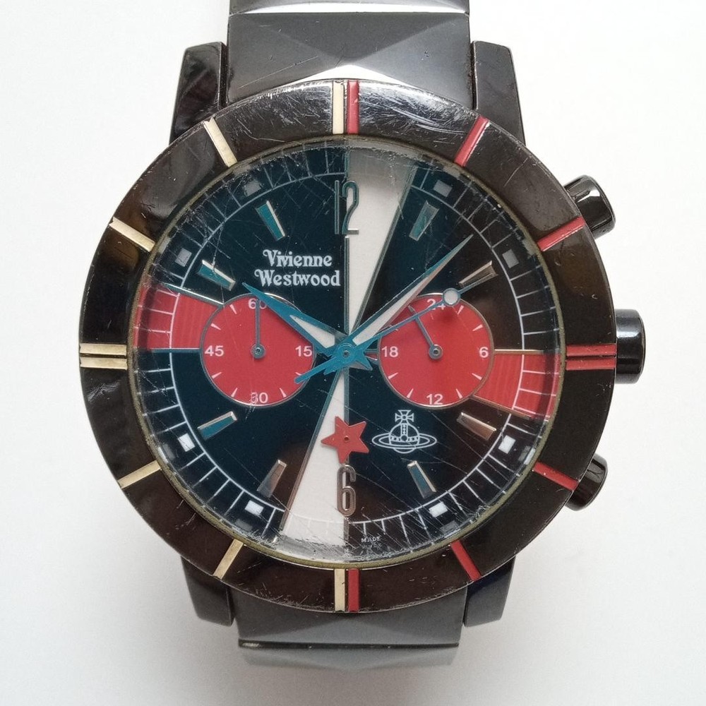 Vivienne Westwood VW-2352 Chronograph Analog Quartz Wristwatch from Japan
