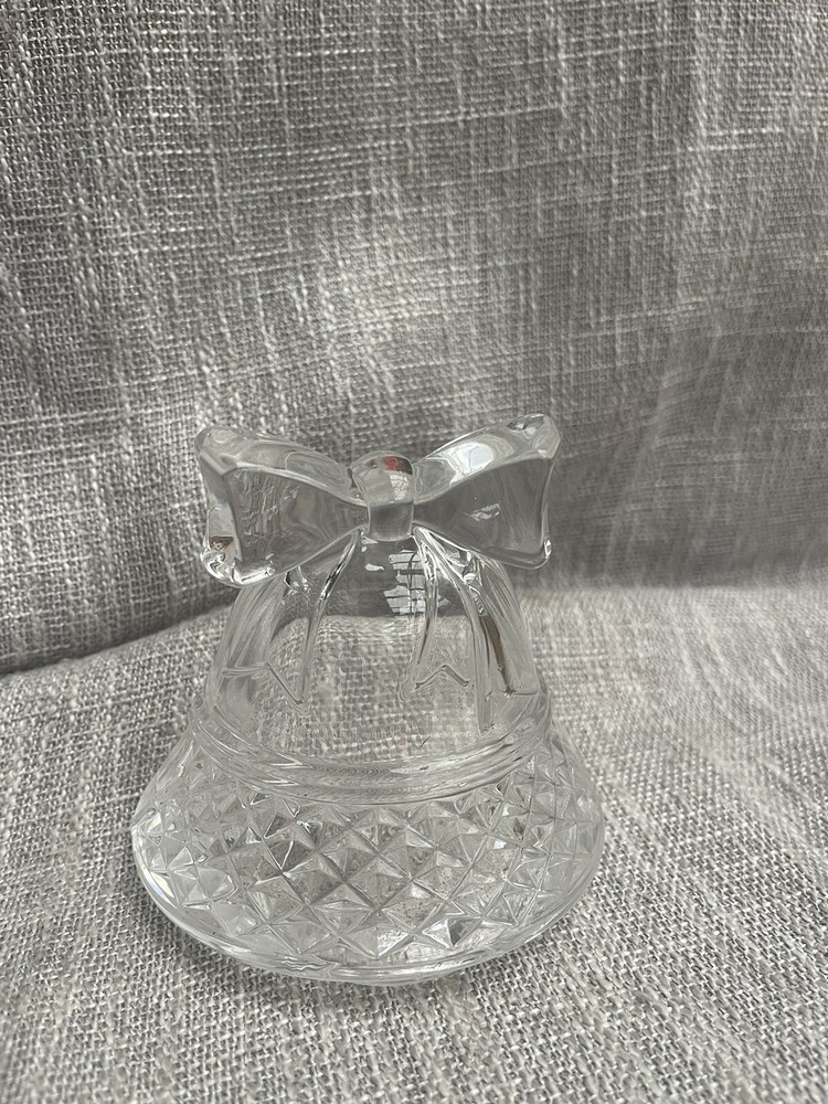 Clear Glass Bell-Shaped Tealight Candle Holder