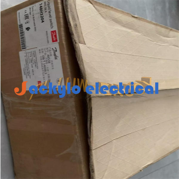 1PCS NEW DANFOSS AKS38A 148H3204 Liquid Level Sensor