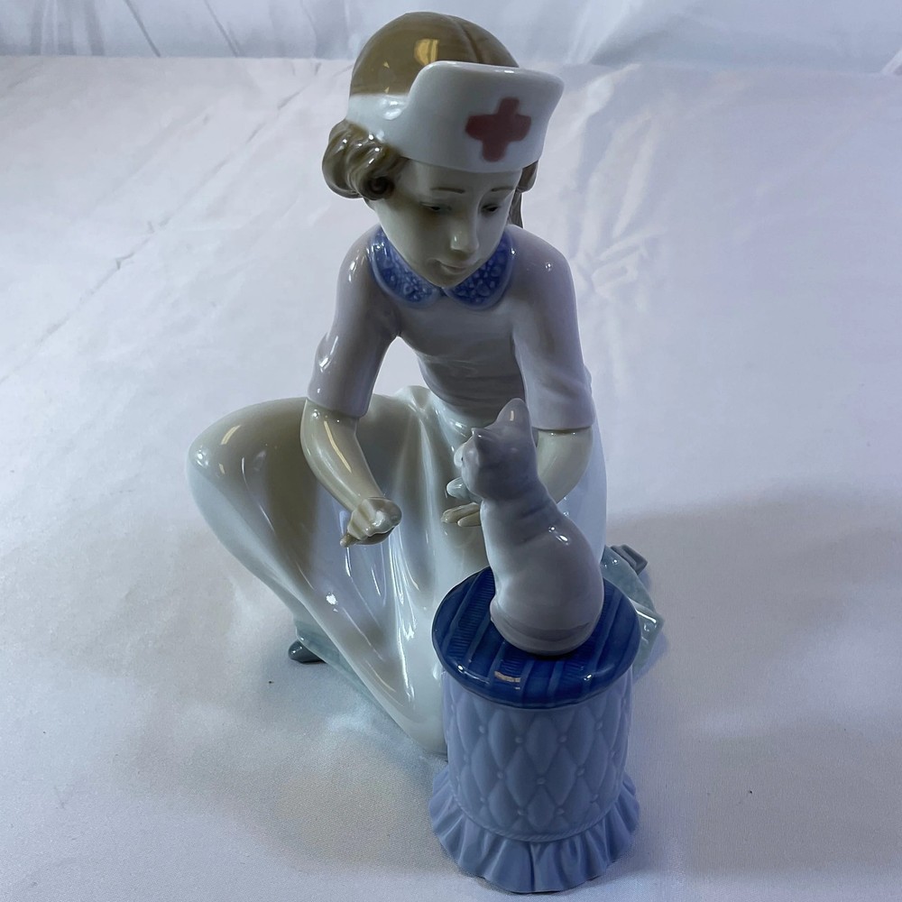 Lladro Daisa Vintage 1993 Brielle Galleries Worldwide Exclusive Signed Figurine