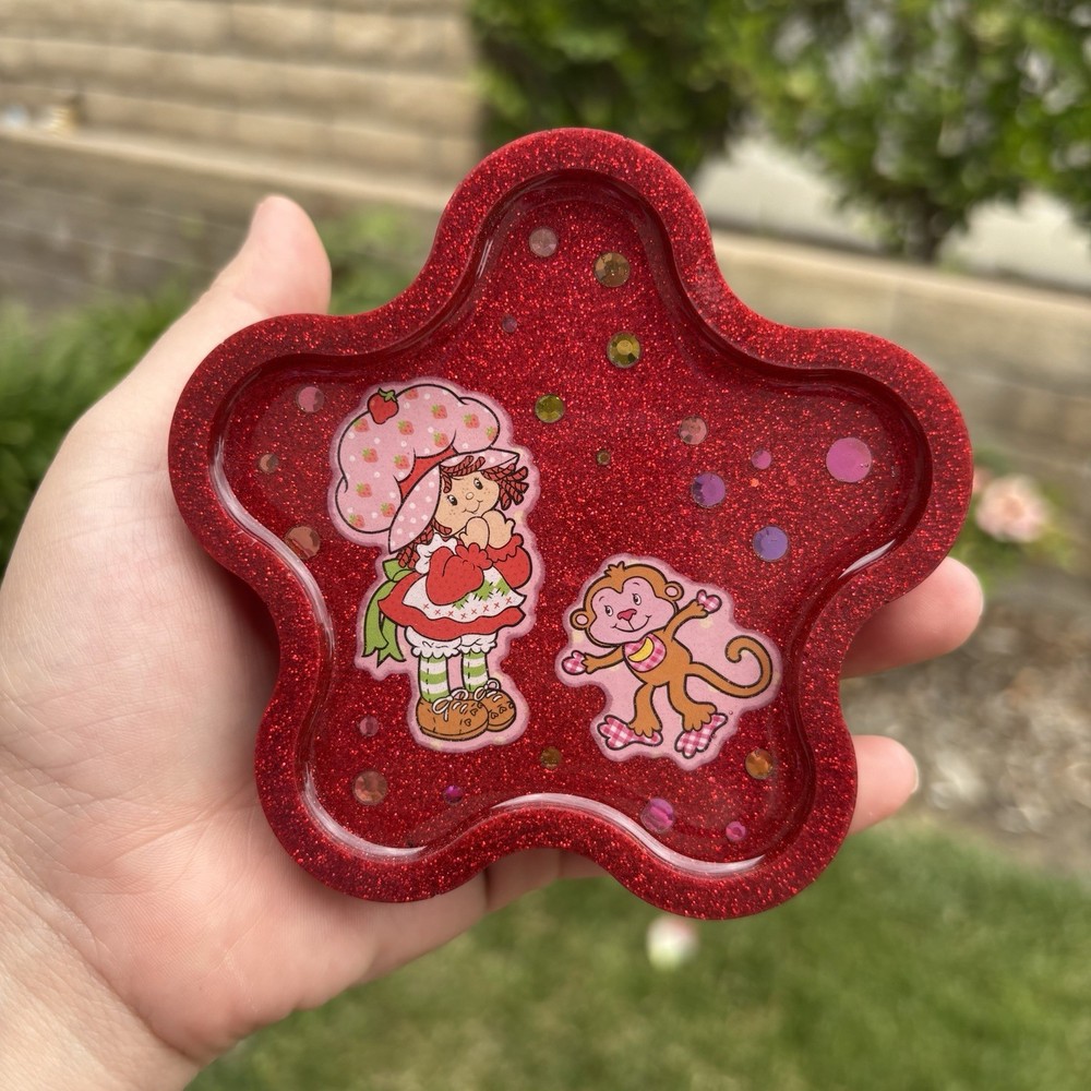 Strawberry Shortcake Rhubarb Monkey Red Glitter Resin Flower Coaster