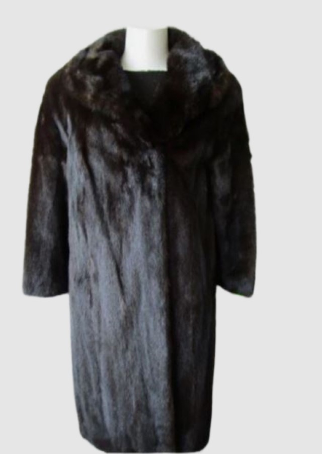 Women's Sz 6 Dark Ranch Mink Fur Coat Superb CLEARANCE SALE! Woman-image