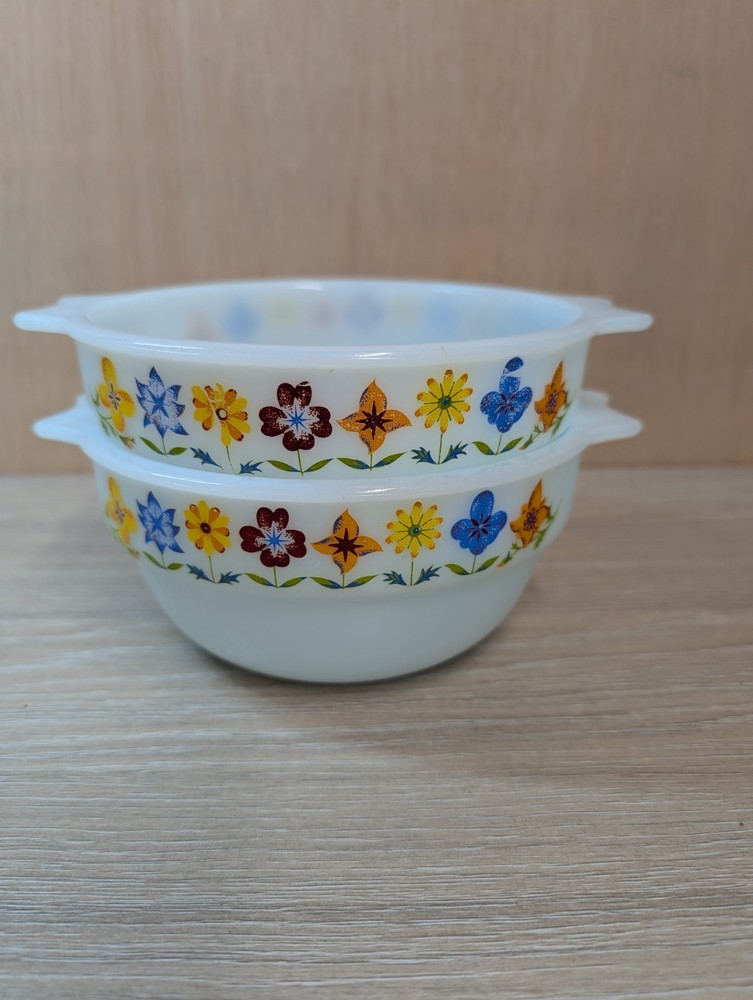 Vintage Pyrex Opalware PHOENIX Design 1960's Retro Casserole Dish Pair x 2
