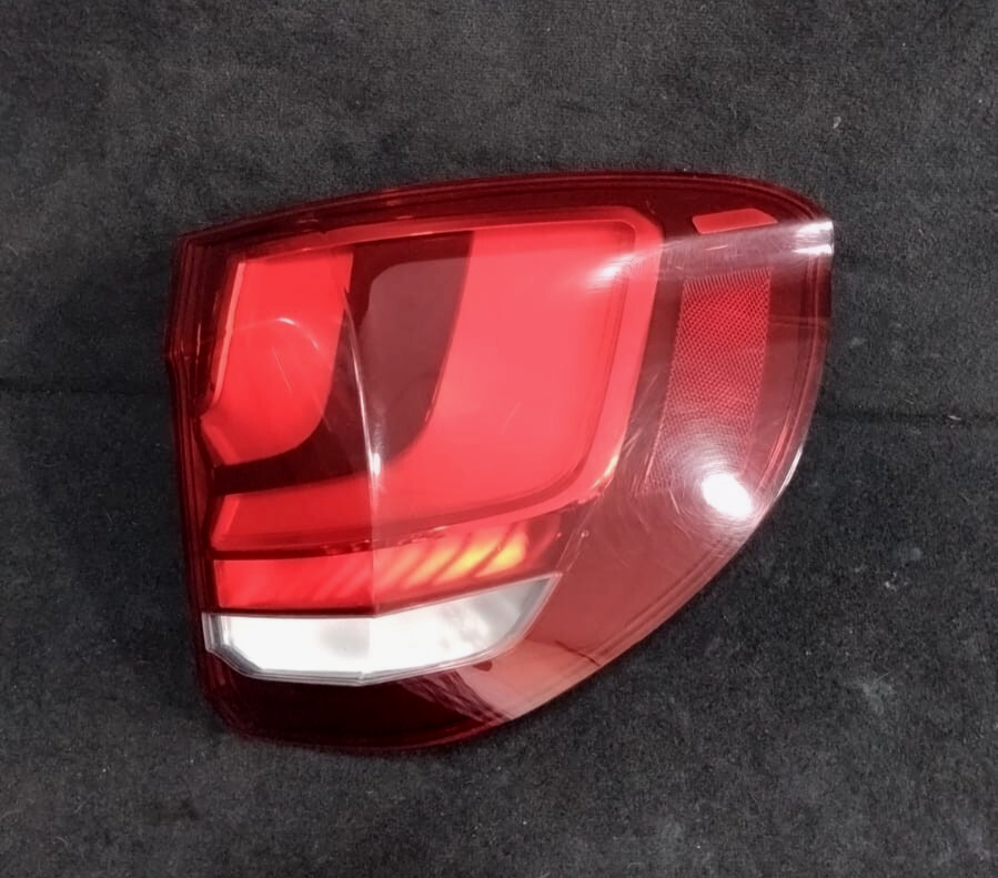 BMW X5 F15 F85 brake light LED taillight brake light rear right 7470886