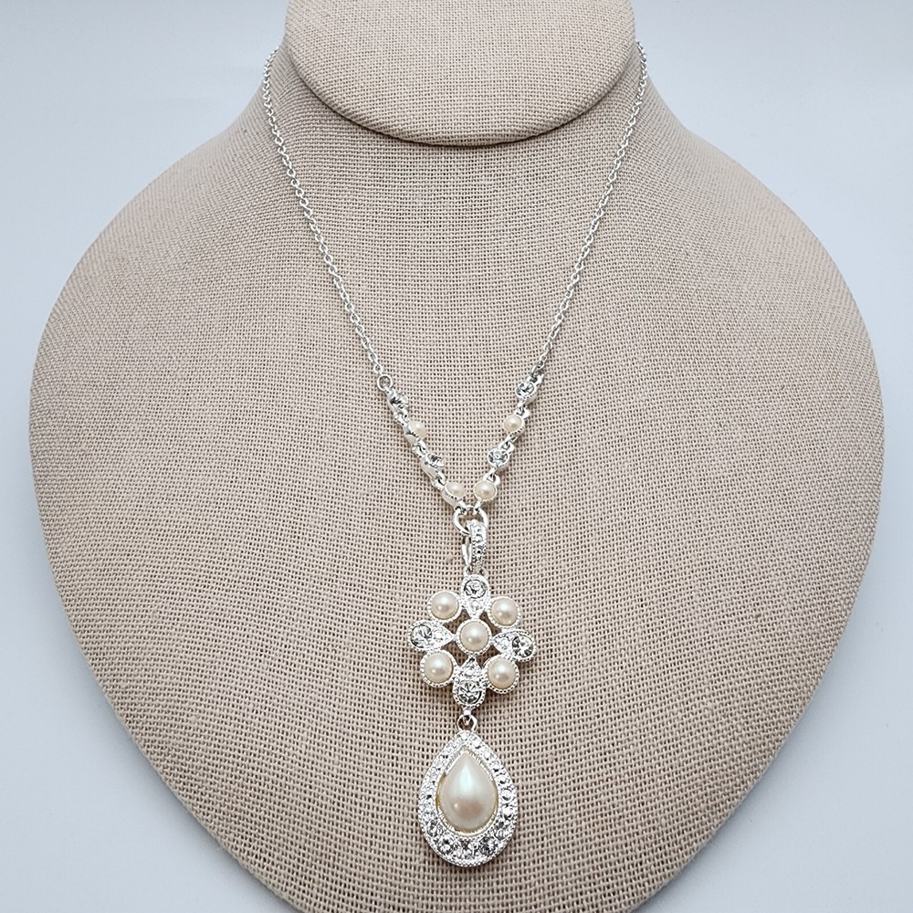 Trifari Y Drop Choker Victorian Style Faux Pearl Necklace Silver Tone Dainty