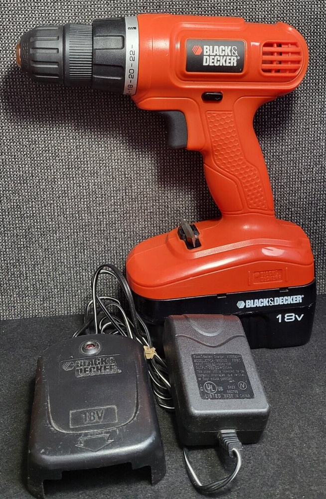 Black & Decker GC1800 18V 3/8-Inch Cordless Drill Driver with Battery and Charger