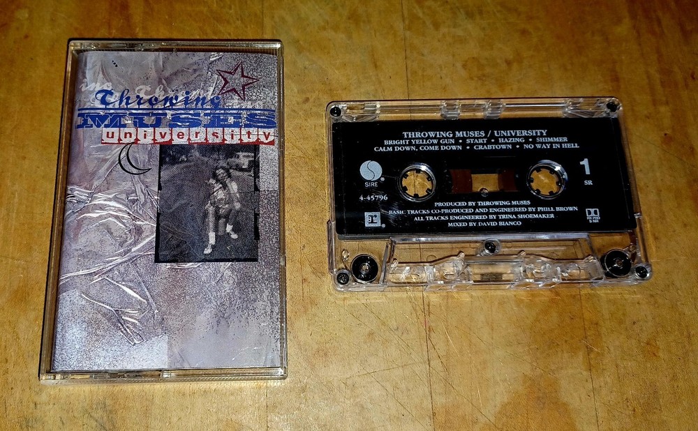THROWING MUSES UNIVERSITY VINTAGE CASSETTE TAPE ALTERNATIVE ROCK SIRE (1994)🔥