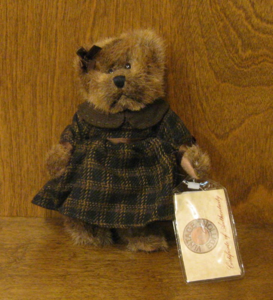 Russ Berrie VINTAGE COLLECTION  #44701 BRITTANY,  6