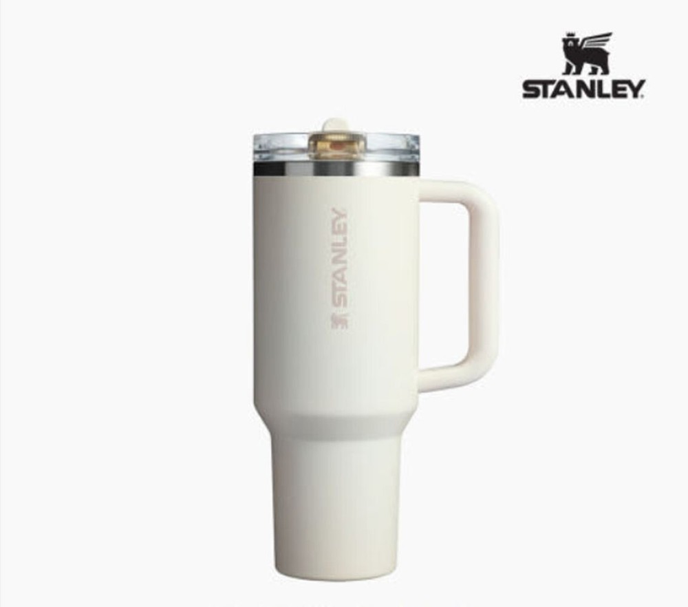 Stanley 40oz Cream Quencher Pro Tour Flip Straw Tumbler