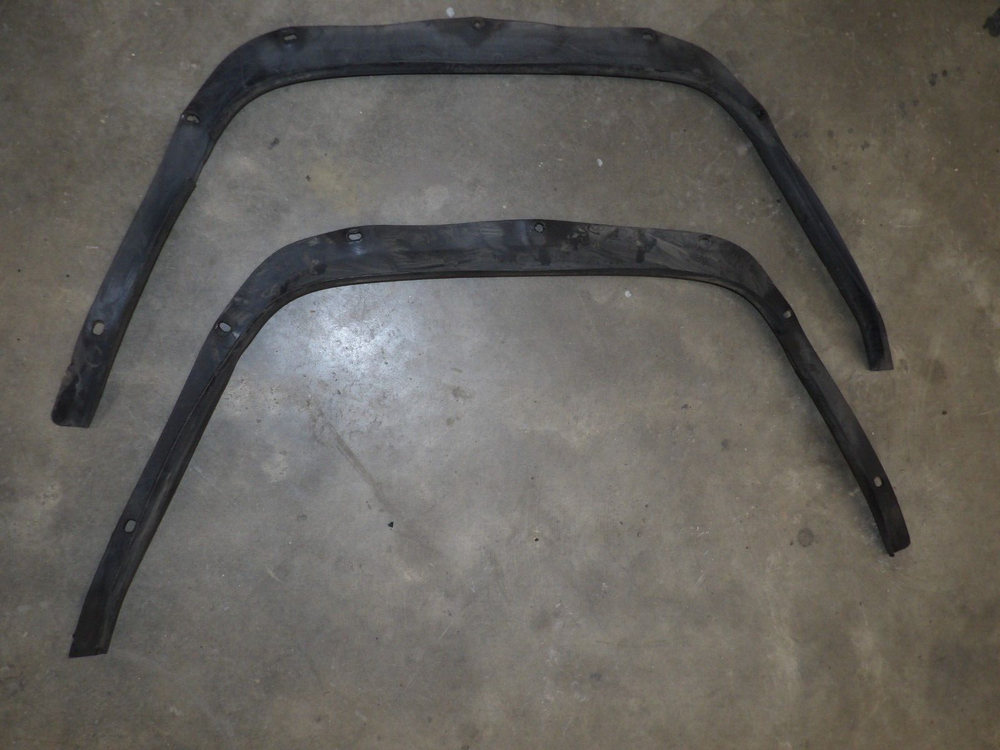 REAR INNER Fender Flare Splash Guards Seals PANS OEM JEEP XJ Cherokee 1997-2001
