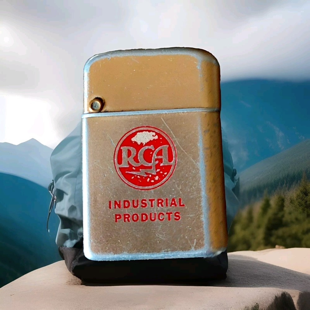 RCA- Cigarrete Lighter-Rare   American Collectible Item 1950s -