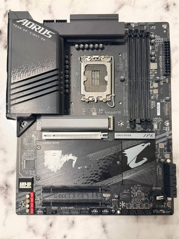 GIGABYTE Z790 AORUS ELITE AX LGA 1700 Intel Motherboard DDR5